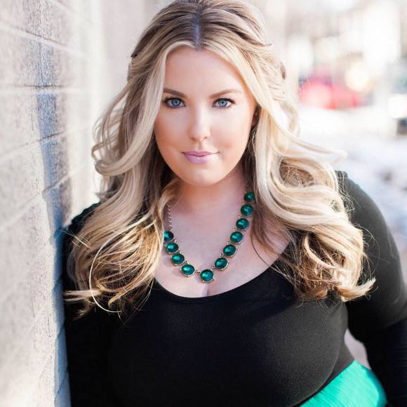 Profile Picture of Allison Kirby (@akirby44) on Poshmark