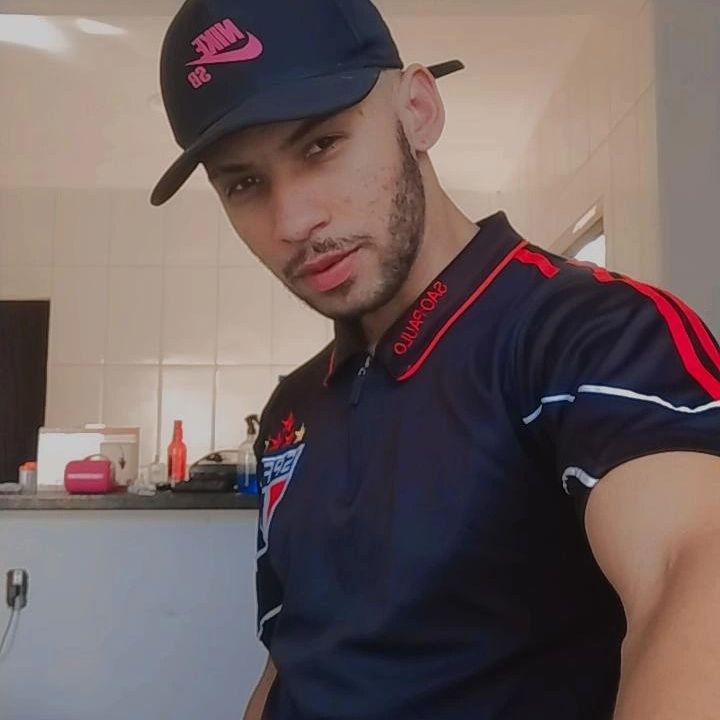 Profile Picture of Betto Walker (@bettowalker) on Tiktok