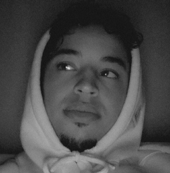 Profile Picture of Dante Portugues (@dt_chipr97) on Poshmark