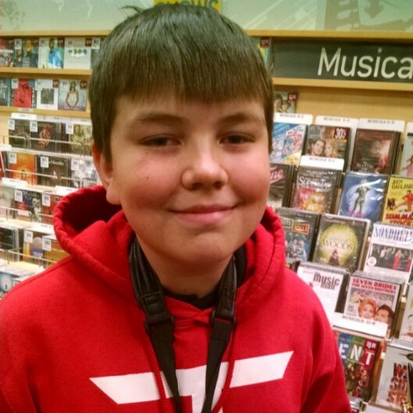 Krista joan Meriam - Poshmark Profile Picture of Krista joan Meriam (@kristajmeriam) on Poshmark