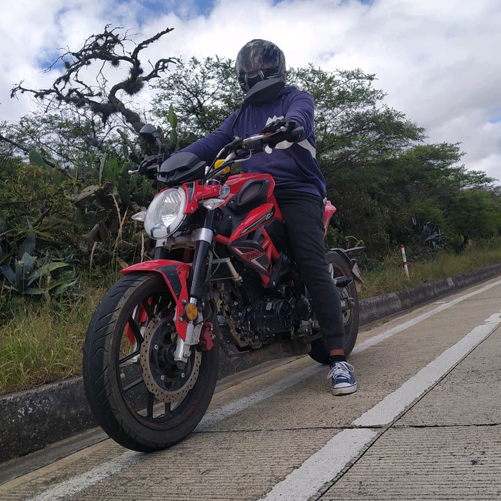 Profile Picture of Alex Bikers🏍️🌫️ (@alex_bikers5) on Tiktok
