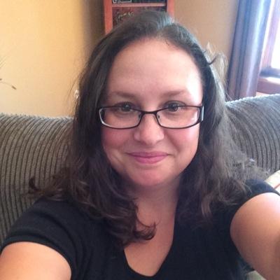 Profile Picture of Heather Senecal (@hsenecal08) on Twitter