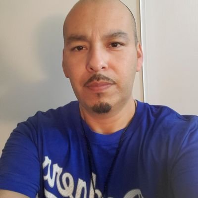 Profile Picture of Clemente Pineda (@ClementePined14) on Twitter