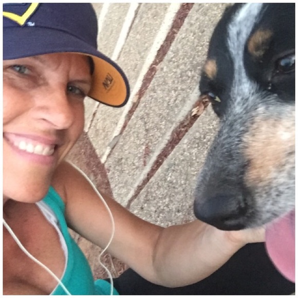 Profile Picture of Laura Solomon (@4fortheking123) on Poshmark