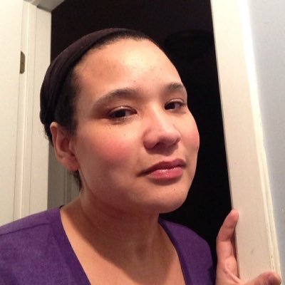 Profile Picture of Daniela O. Chen (@DanielaOcaranz4) on Twitter