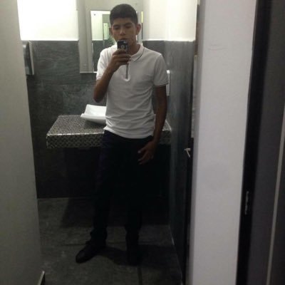 Profile Picture of Fernando Saenz (@fernandosaenz00) on Twitter