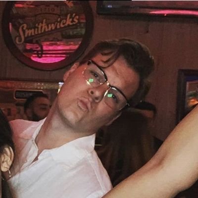 Profile Picture of Jon Gibson (@patty_dekyser) on Twitter