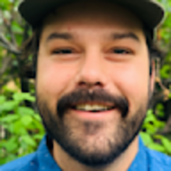 Profile Picture of Mark Pietrovito (@mark_pietrovito) on Poshmark