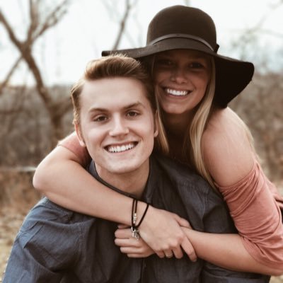Profile Picture of Ali Schultzon Twitter