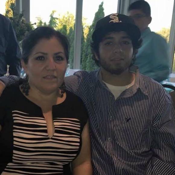 Profile Picture of Memo Gamino (@memo_gamino) on Poshmark