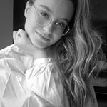 Profile Picture of lisavernay (@lisavernay) on Instagram