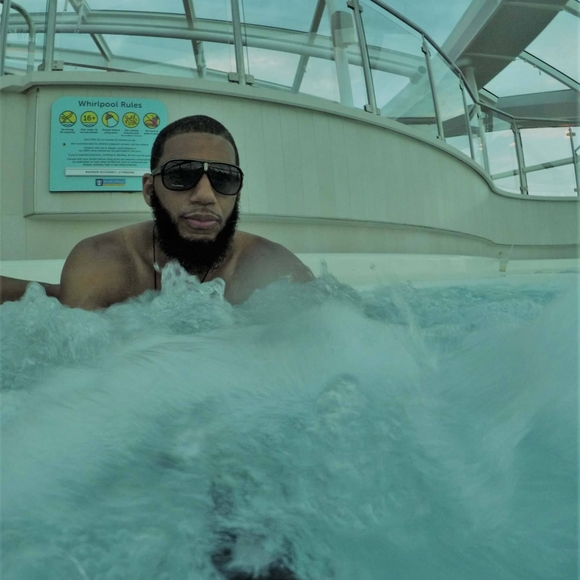 Profile Picture of Jihad Treadwell (@jtreadwell1980) on Poshmark