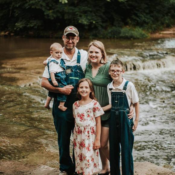 Wesley Goodman - Poshmark Profile Picture of Wesley Goodman (@wslygoodman) on Poshmark