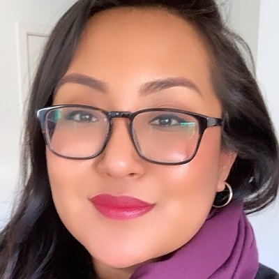 Profile Picture of Rosa Flores (@_rosalinda1990) on Twitter