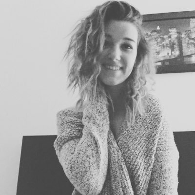 Profile Picture of Danielle Gendron (@DanoueeGendron) on Twitter
