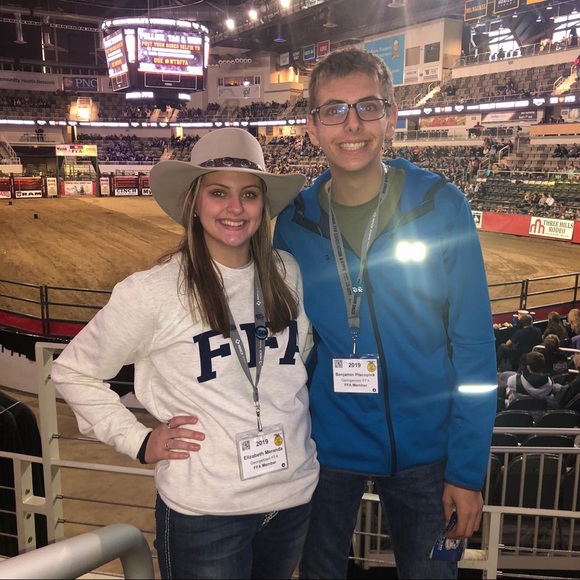 Profile Picture of Ben Piscopink (@ben_piscopink) on Poshmark