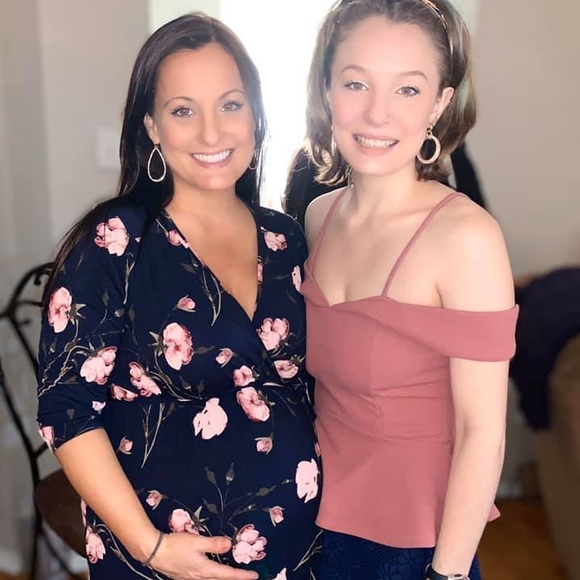 Profile Picture of Taylor Chestnut (@taylorchestnut) on Poshmark