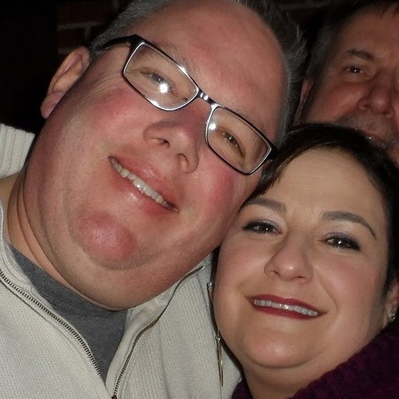 Profile Picture of Deb Ammons (@dammons) on Poshmark