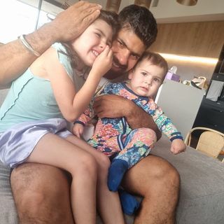 Profile Picture of Danielle Hennessy (@daniellemhennessy) on Instagram