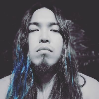 Profile Picture of Karl Isaac Santos (@karlSunToes) on Twitter