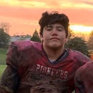 Profile Picture of Aaron Menchaca (@AaronMenchaca12) on Twitter