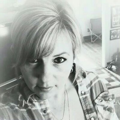 Profile Picture of Dee Harruff (@justmewilson70) on Twitter