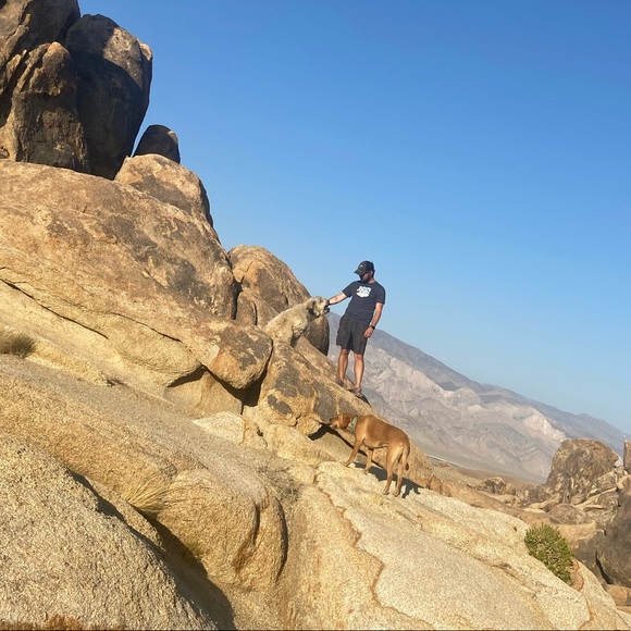 Profile Picture of David Pelletier (@david_pelletier) on Poshmark