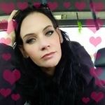 Profile Picture of Robyn Reeves (@reeves9355) on Instagram