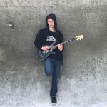 Profile Picture of Zacharyfriedman (@zach.friedman.guitars) on Instagram