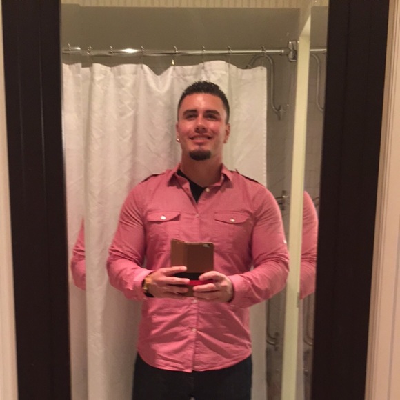 Profile Picture of Robert Brumfield (@lopakaz86) on Poshmark