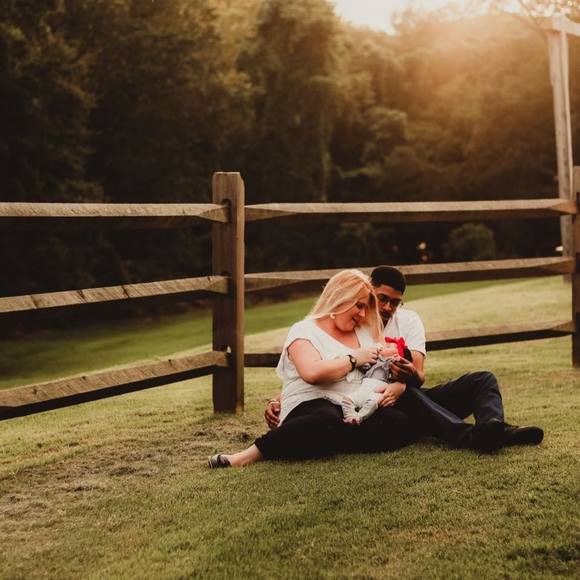 Profile Picture of Ariel Logan (@ariel_logan) on Poshmark