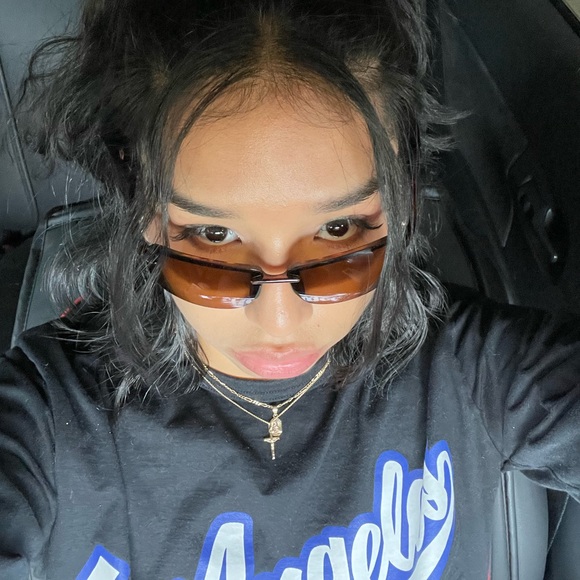 Profile Picture of Jazmin Trinidad (@hamanasamana) on Poshmark