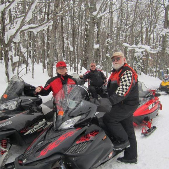 Profile Picture of Tina Zambon (@tinazambon) on Poshmark