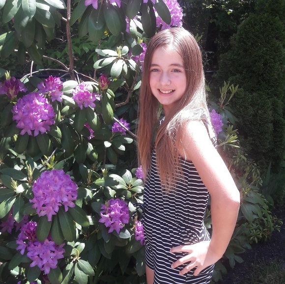 Profile Picture of Julia Borkiewicz (@julia_b555) on Poshmark