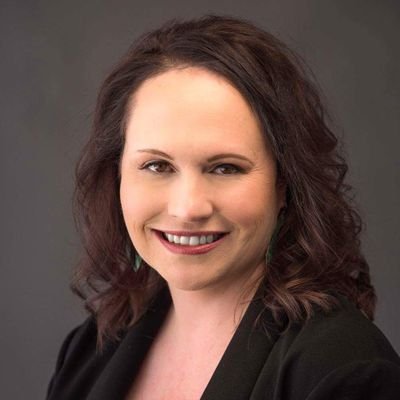 Profile Picture of Carrie Montoya, Coldwell Banker Legacy (@carrieCBLegacy) on Twitter