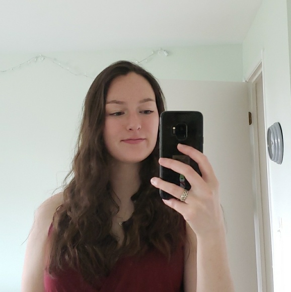 Profile Picture of Madison Caldron (@mcaldron) on Poshmark