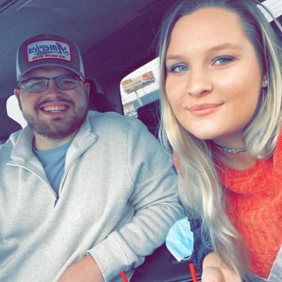 Profile Picture of Aaron Anderson (@a_aron7018) on Poshmark