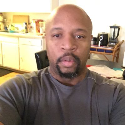 Profile Picture of James Arrington (@JCA8511) on Twitter