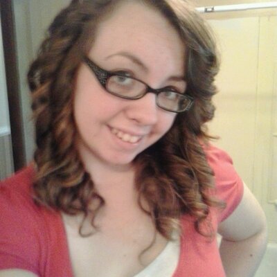 Profile Picture of Beth Mercer (@bethygurl_20) on Twitter