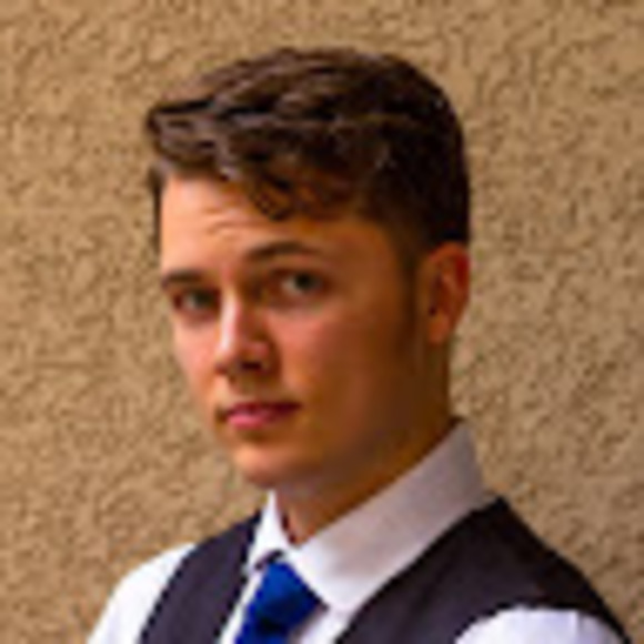 Profile Picture of Adam Kersh (@adamnkersh) on Poshmark