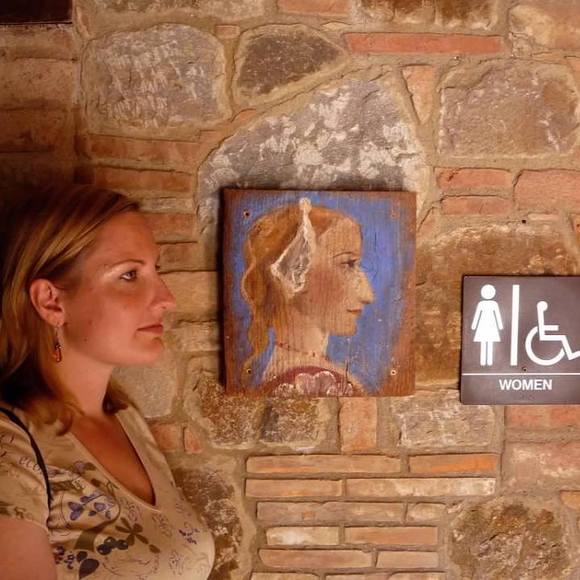 Profile Picture of Isabella Snider (@i_snider) on Poshmark