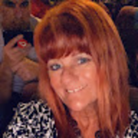 Profile Picture of Lisa Gammon (@lilaleahglamma) on Poshmark