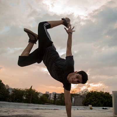 Profile Picture of Adrian D'Argento (@winedargento) on Twitter