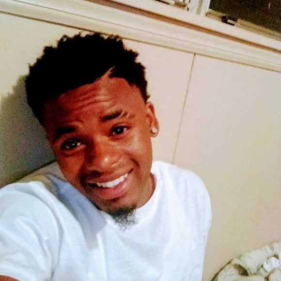 Profile Picture of John Groomes (@gotti9494) on Poshmark