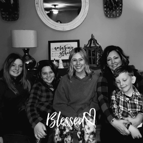 Profile Picture of Pamela Mcnabb (@pamela_mcnabb) on Poshmark
