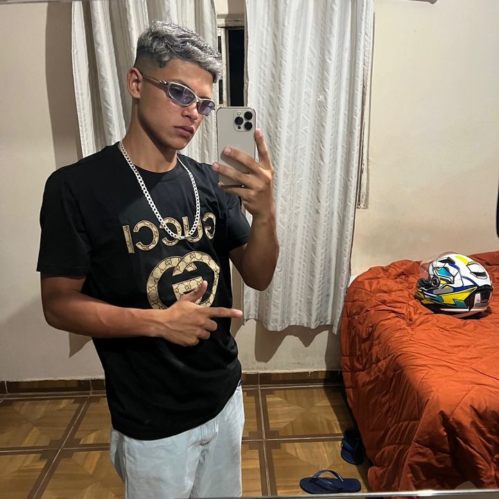 Profile Picture of David Kochmanski (@david.kochmanski) on Tiktok