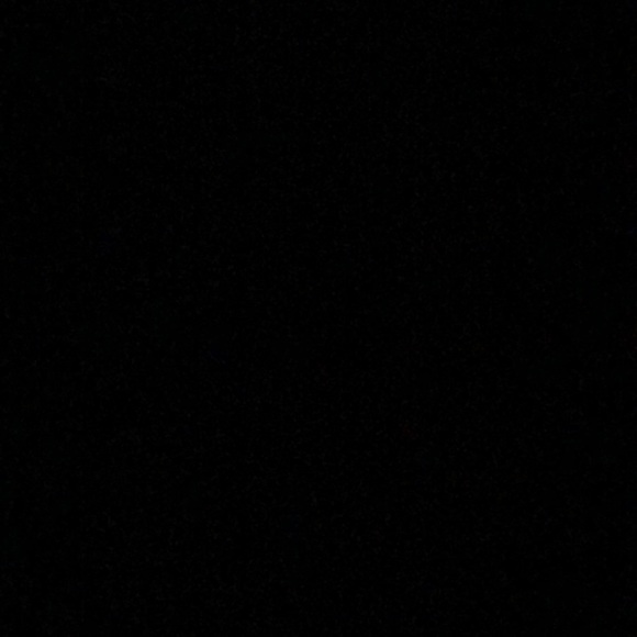 Profile Picture of Julian Navarro (@juju0108) on Poshmark