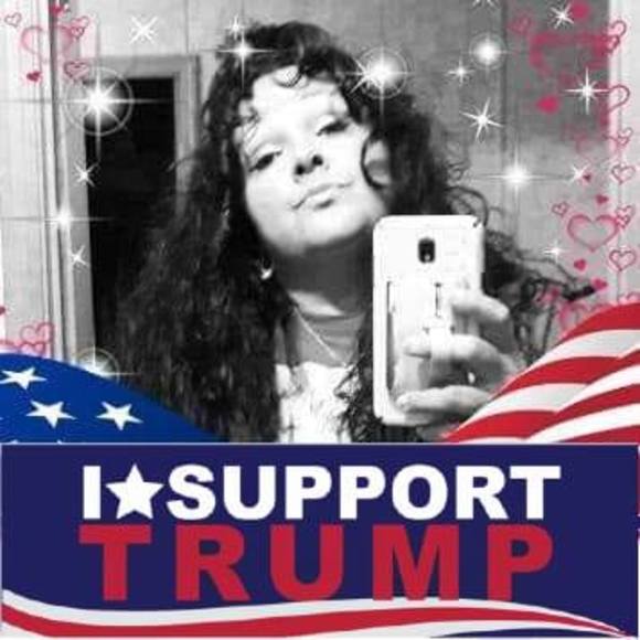 Profile Picture of Josephine Kotz (@josephinekotz) on Poshmark