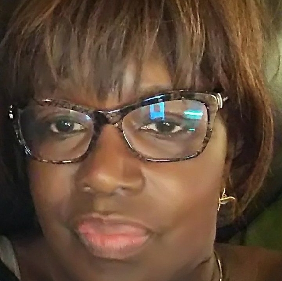 Profile Picture of Blanche Bradley (@empressodarnit) on Poshmark