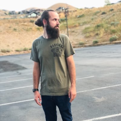 Profile Picture of Tyler Mott (@tylermott18) on Twitter